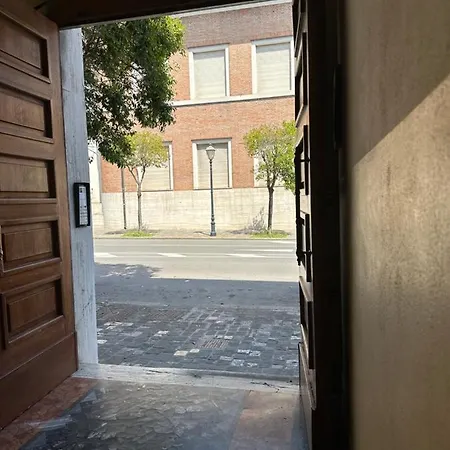 Residenza Galliana Splendido Per 3 Persone A Due Passi Dal Mare, Dal Ponte Di Tiberio E Nel Pieno Centro Storico Di - Ig Residenza Galliana Apartament *